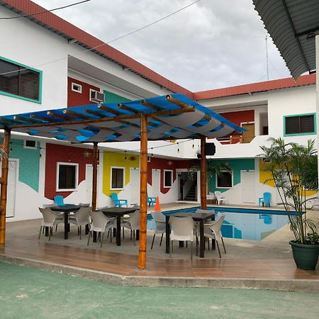 Hotel Hostal Las Velas Manta Exterior foto
