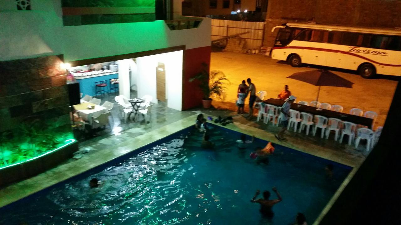 Hotel Hostal Las Velas Manta Exterior foto