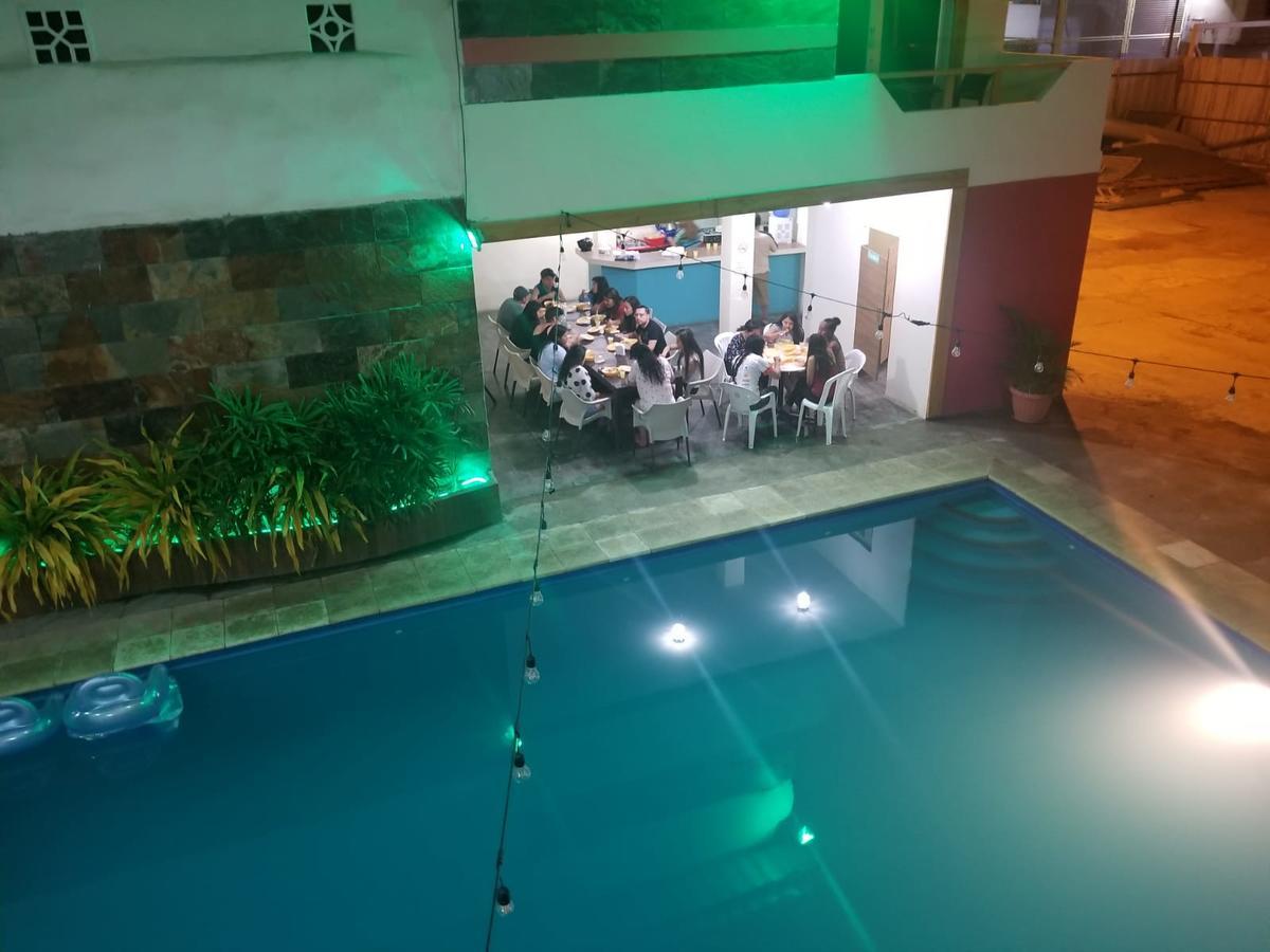 Hotel Hostal Las Velas Manta Exterior foto